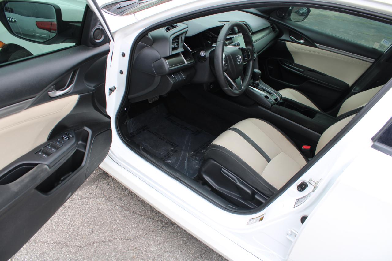 Honda Civic Hatchback EX CVT 2017