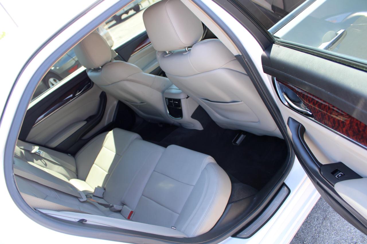 Cadillac CTS Sedan 4dr Sdn 2.0L Turbo Luxury AWD 2015
