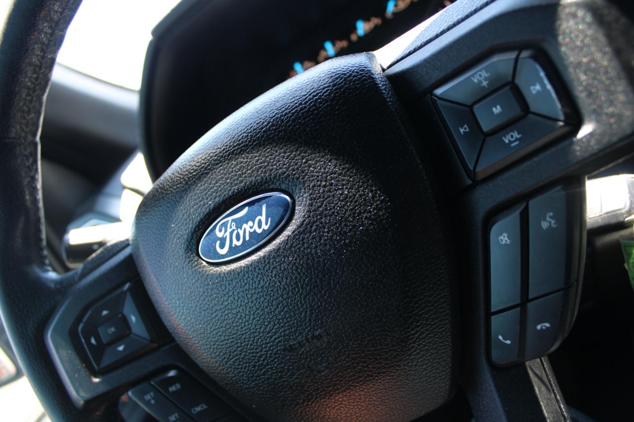 Ford F-150 4WD SuperCrew 145" XLT 2016