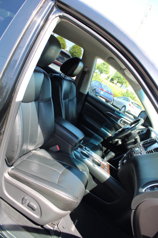 Nissan Pathfinder 4WD 4dr SL 2016