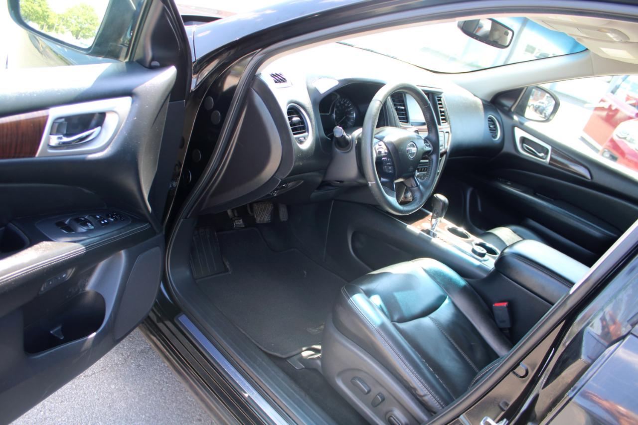 Nissan Pathfinder 4WD 4dr SL 2016