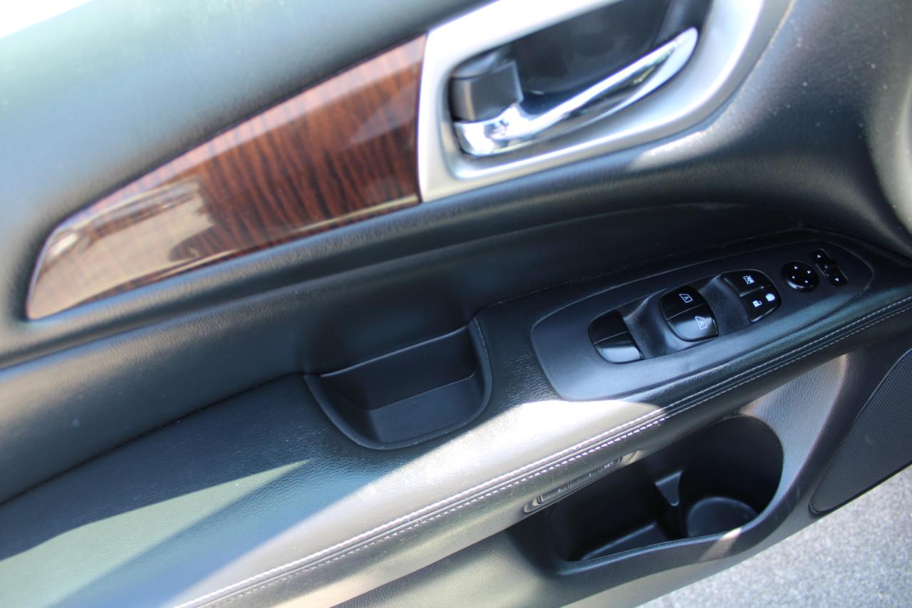 Nissan Pathfinder 4WD 4dr SL 2016