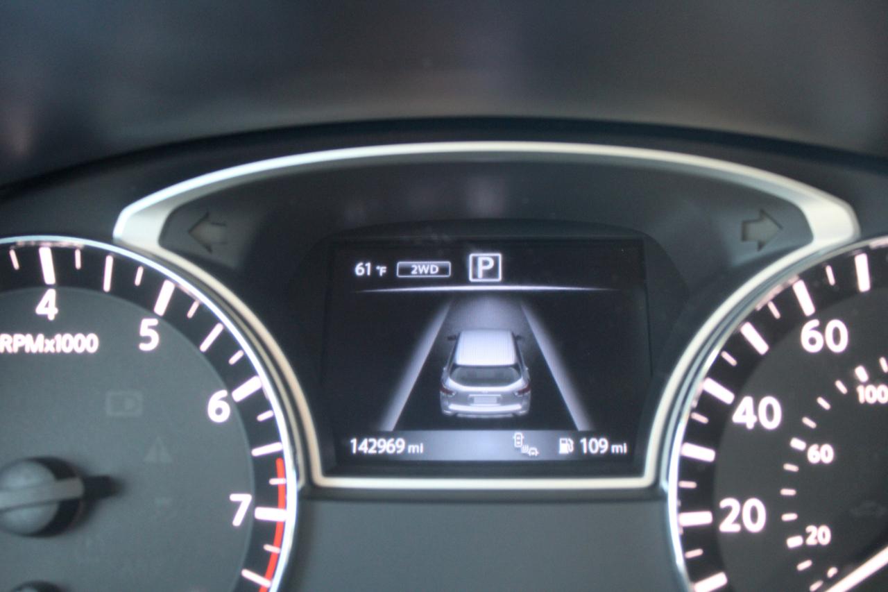 Nissan Pathfinder 4WD 4dr SL 2016