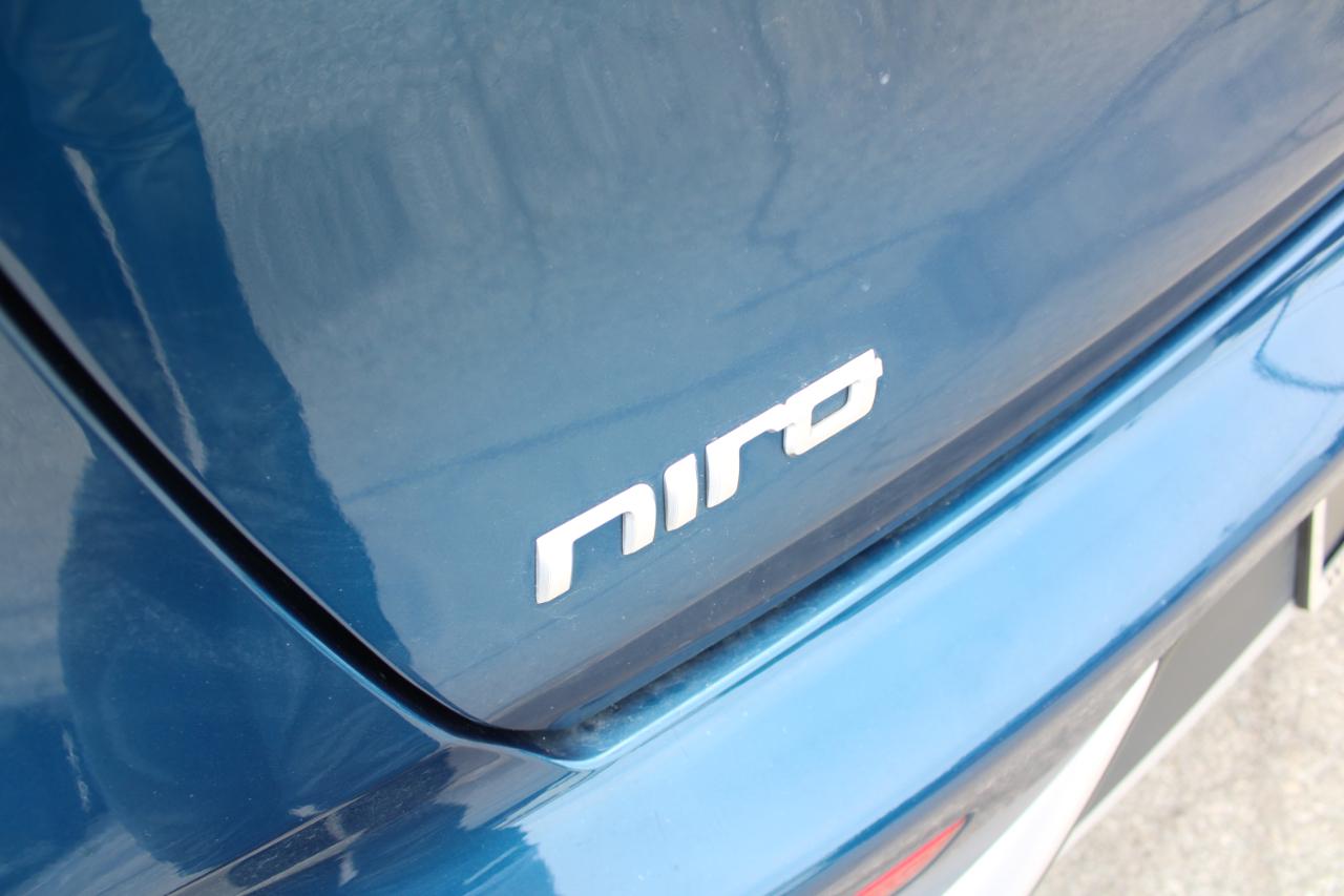 Kia Niro LX FWD 2019