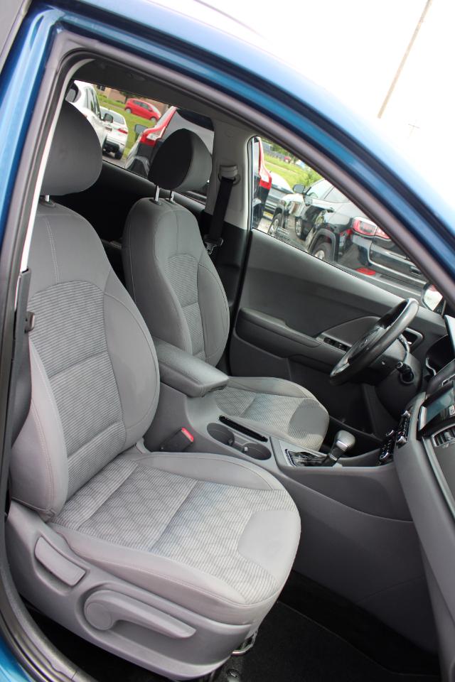 Kia Niro LX FWD 2019