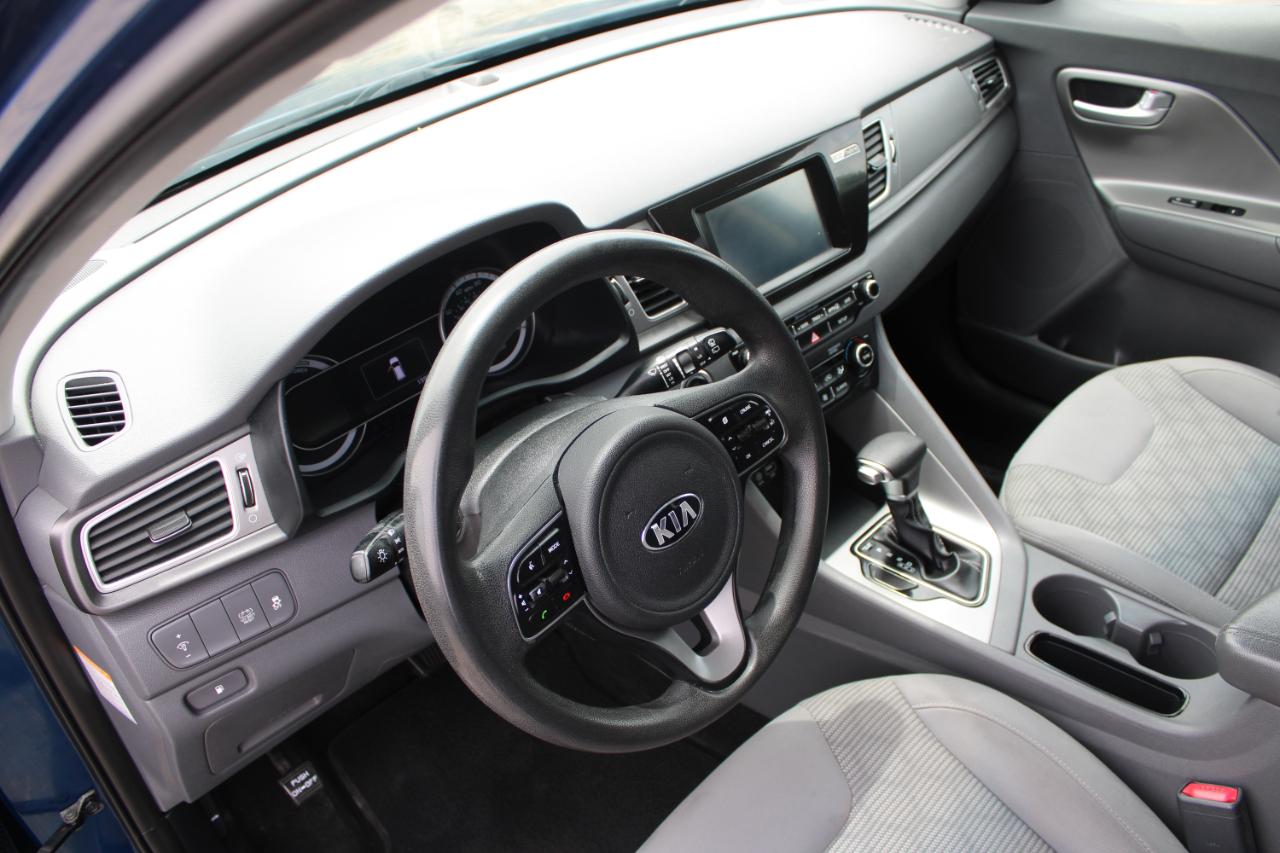 Kia Niro LX FWD 2019
