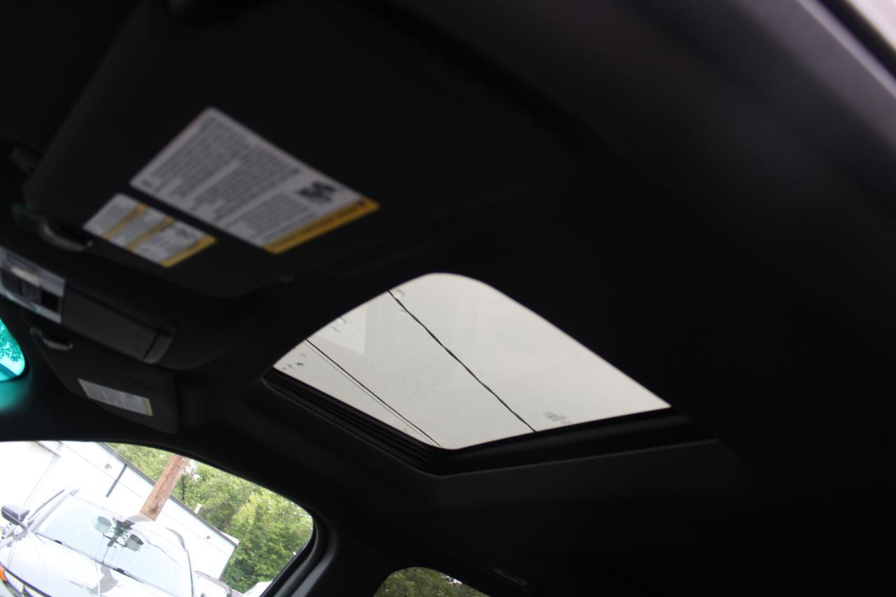 Ford Explorer 4WD 4dr XLT 2015