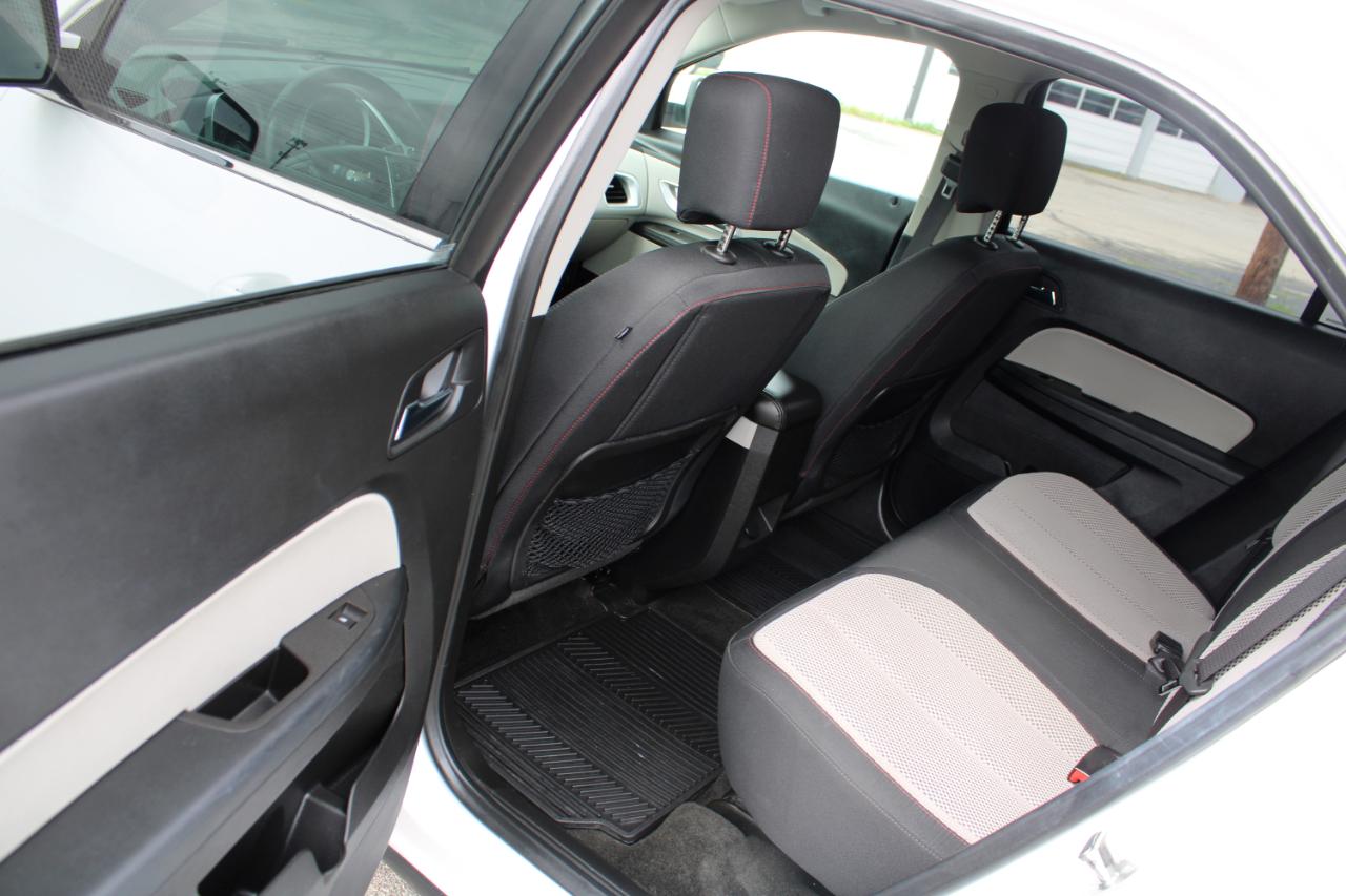 Chevrolet Equinox AWD 4dr LT w/1LT 2017