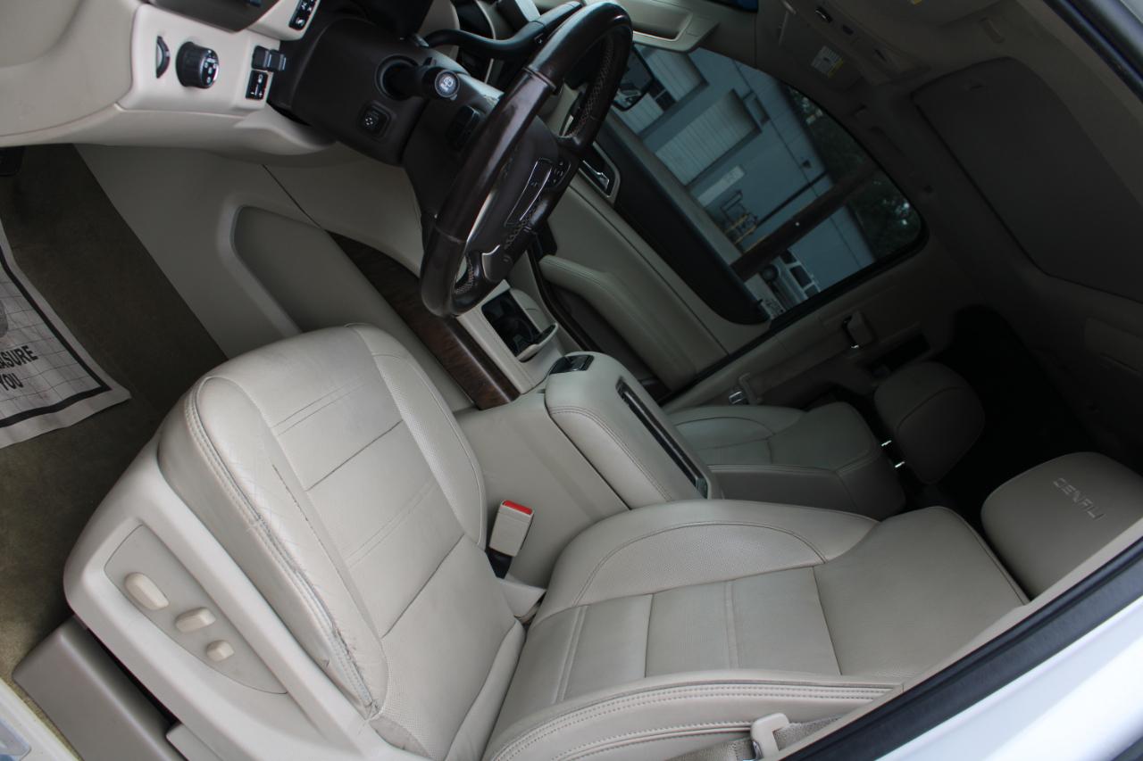 GMC Yukon XL 2WD 4dr Denali 2018