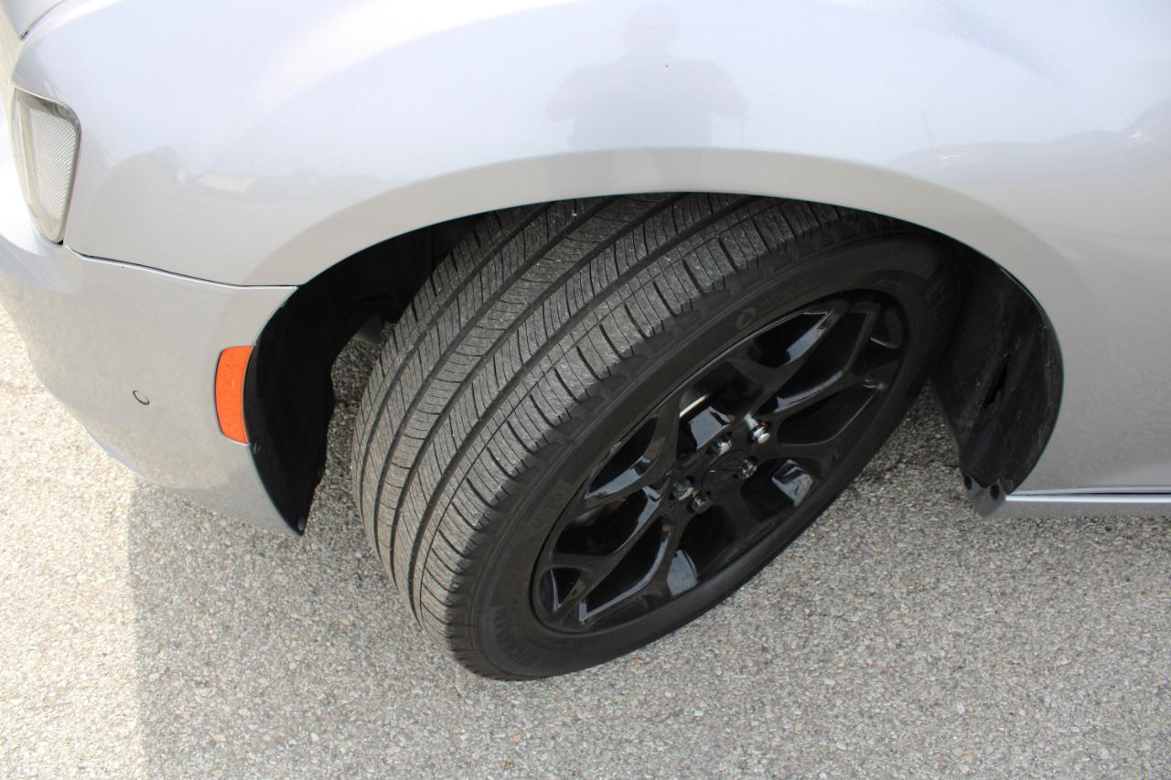 Chrysler 300 4dr Sdn 300S AWD 2015