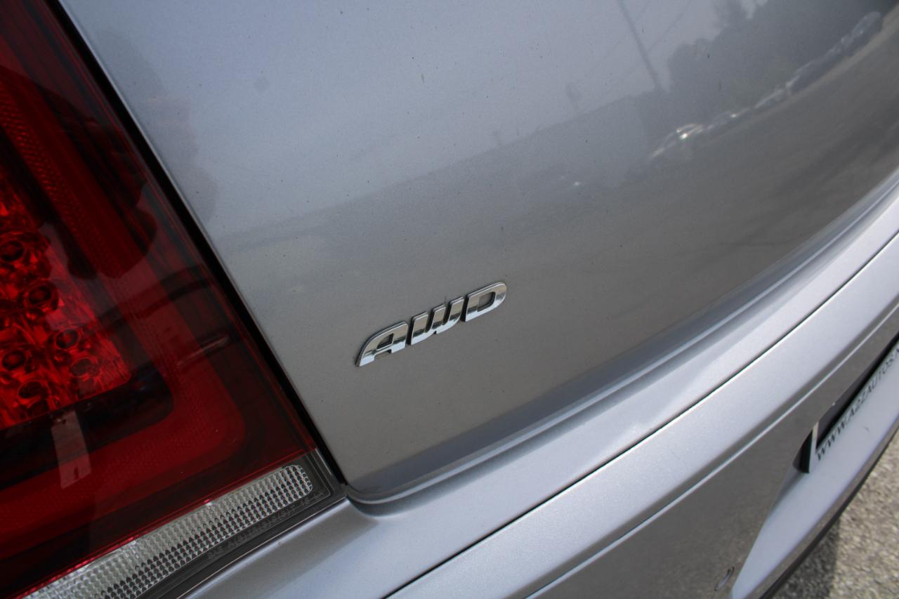 Chrysler 300 4dr Sdn 300S AWD 2015