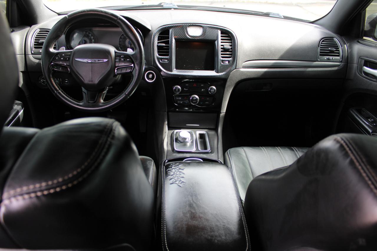 Chrysler 300 4dr Sdn 300S AWD 2015