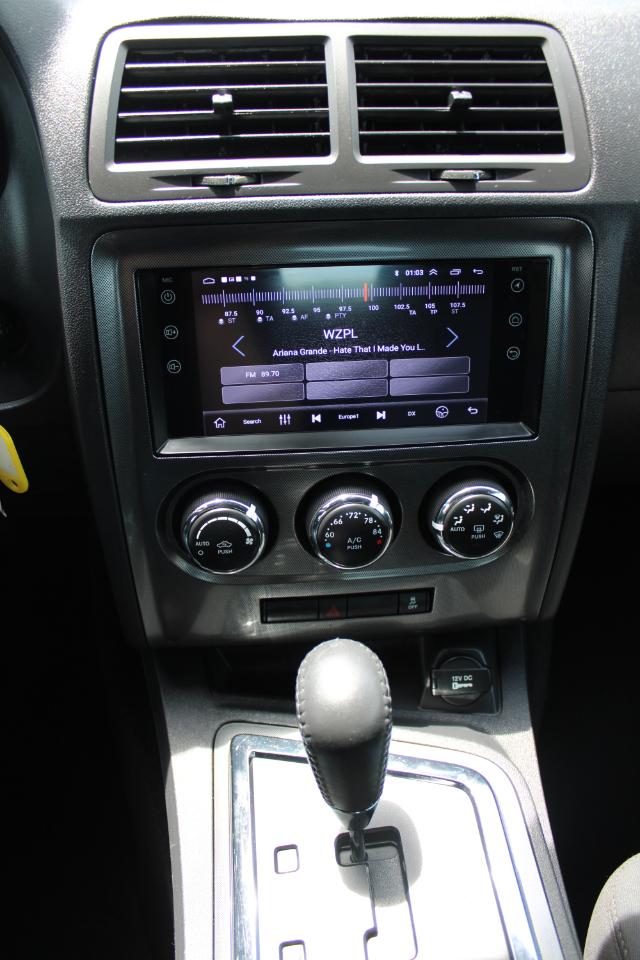 Dodge Challenger 2dr Cpe SXT 2014