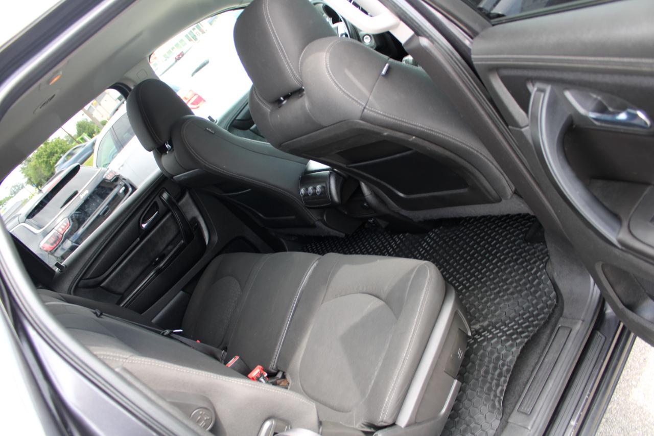 GMC Acadia AWD 4dr SLE w/SLE-2 2015