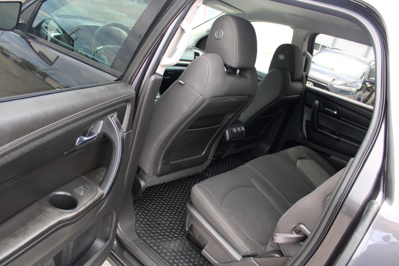 GMC Acadia AWD 4dr SLE w/SLE-2 2015