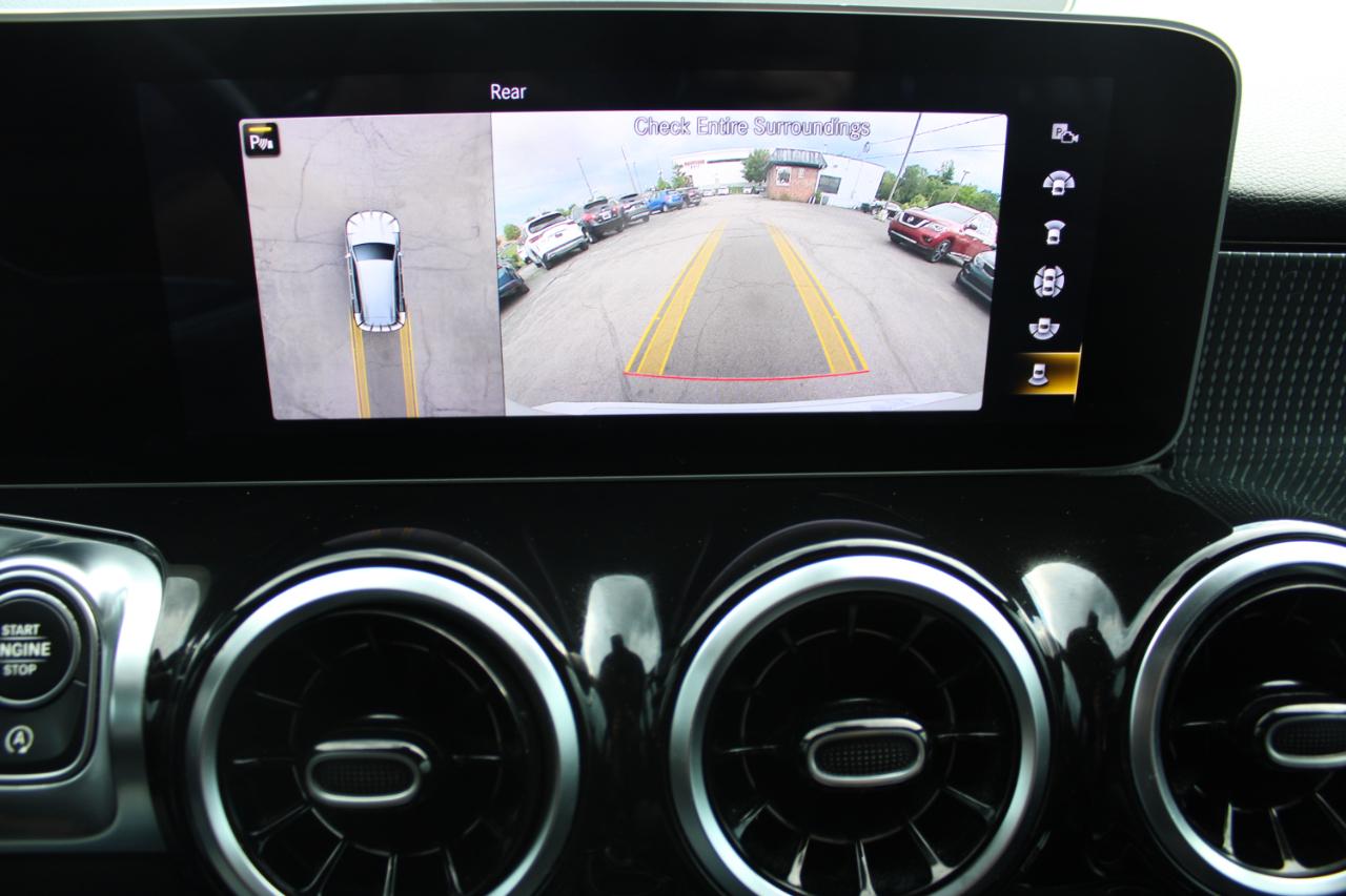 Mercedes-Benz GLB GLB 250 4MATIC SUV 2020