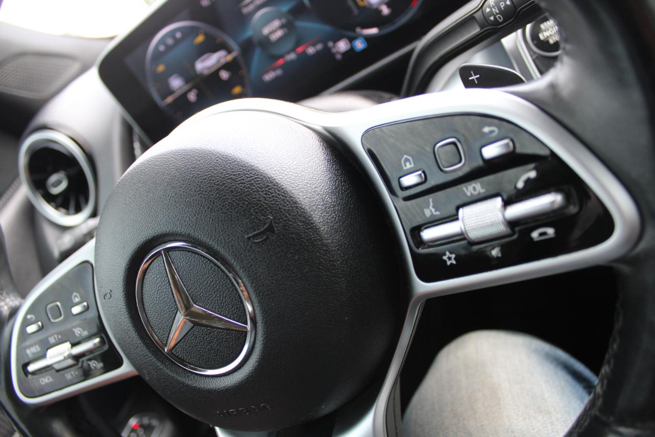Mercedes-Benz GLB GLB 250 4MATIC SUV 2020