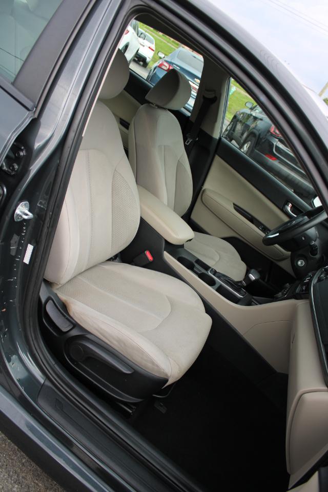 Kia Optima 4dr Sdn LX 2016
