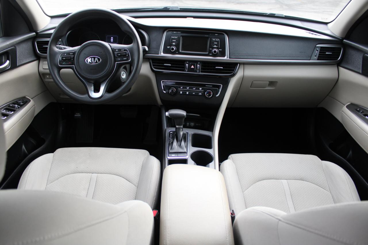 Kia Optima 4dr Sdn LX 2016