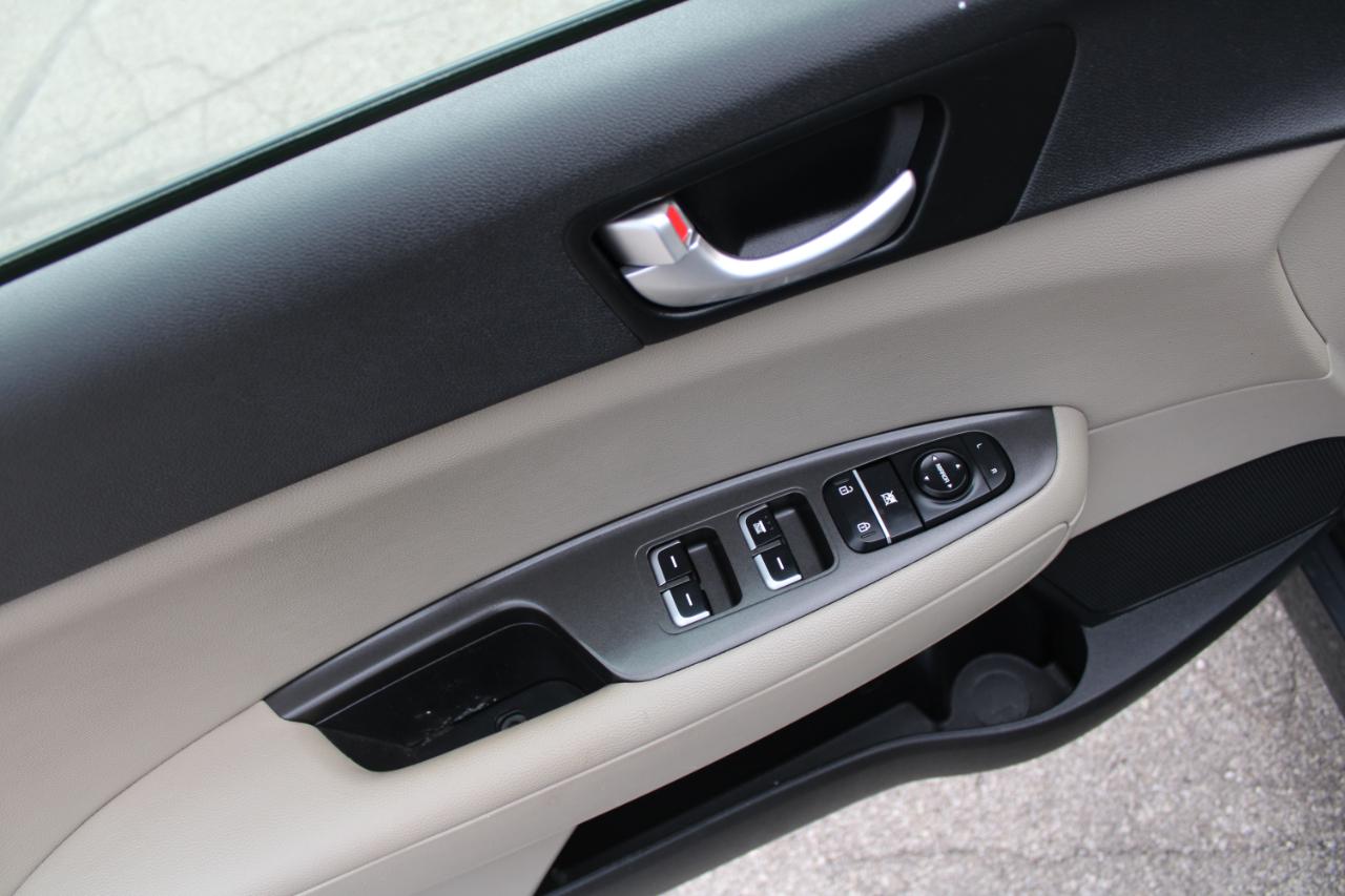 Kia Optima 4dr Sdn LX 2016