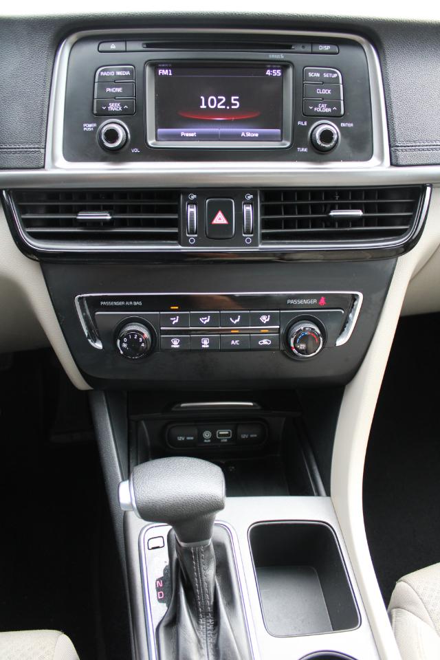 Kia Optima 4dr Sdn LX 2016