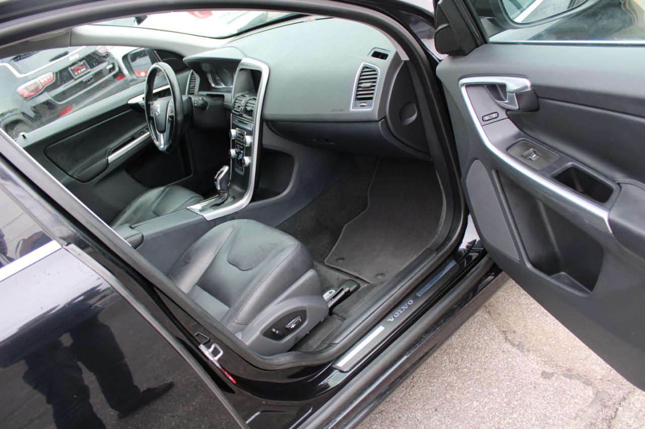 Volvo XC60 2015.5 FWD 4dr T5 Drive-E Premier 2015