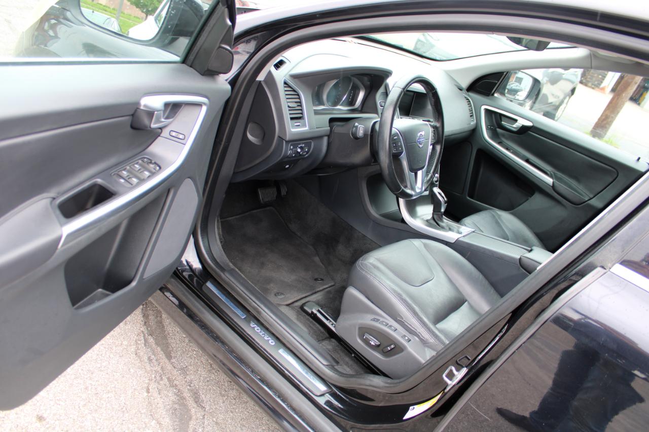 Volvo XC60 2015.5 FWD 4dr T5 Drive-E Premier 2015