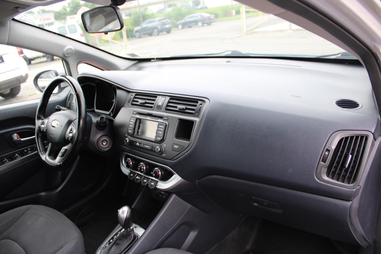 Kia Rio 4dr Sdn Auto EX 2015