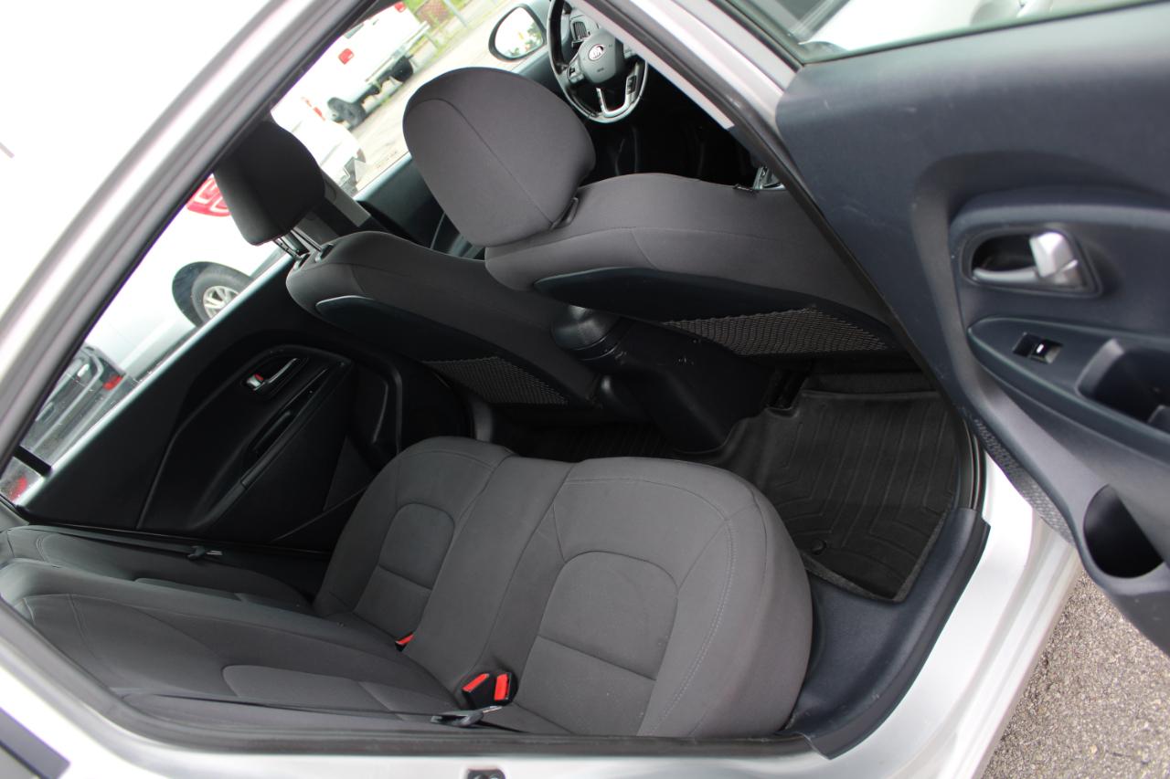 Kia Rio 4dr Sdn Auto EX 2015