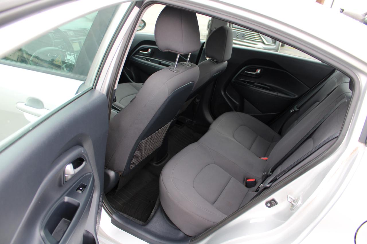 Kia Rio 4dr Sdn Auto EX 2015