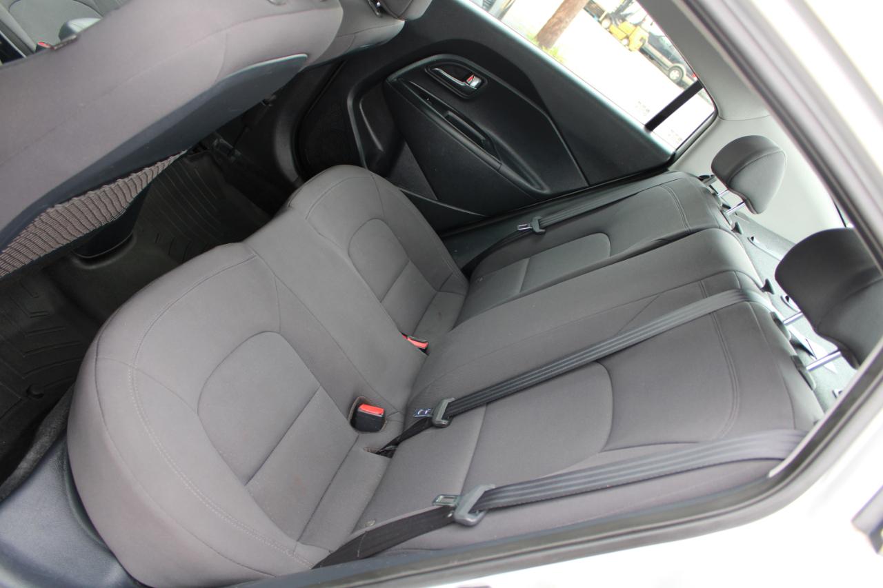 Kia Rio 4dr Sdn Auto EX 2015