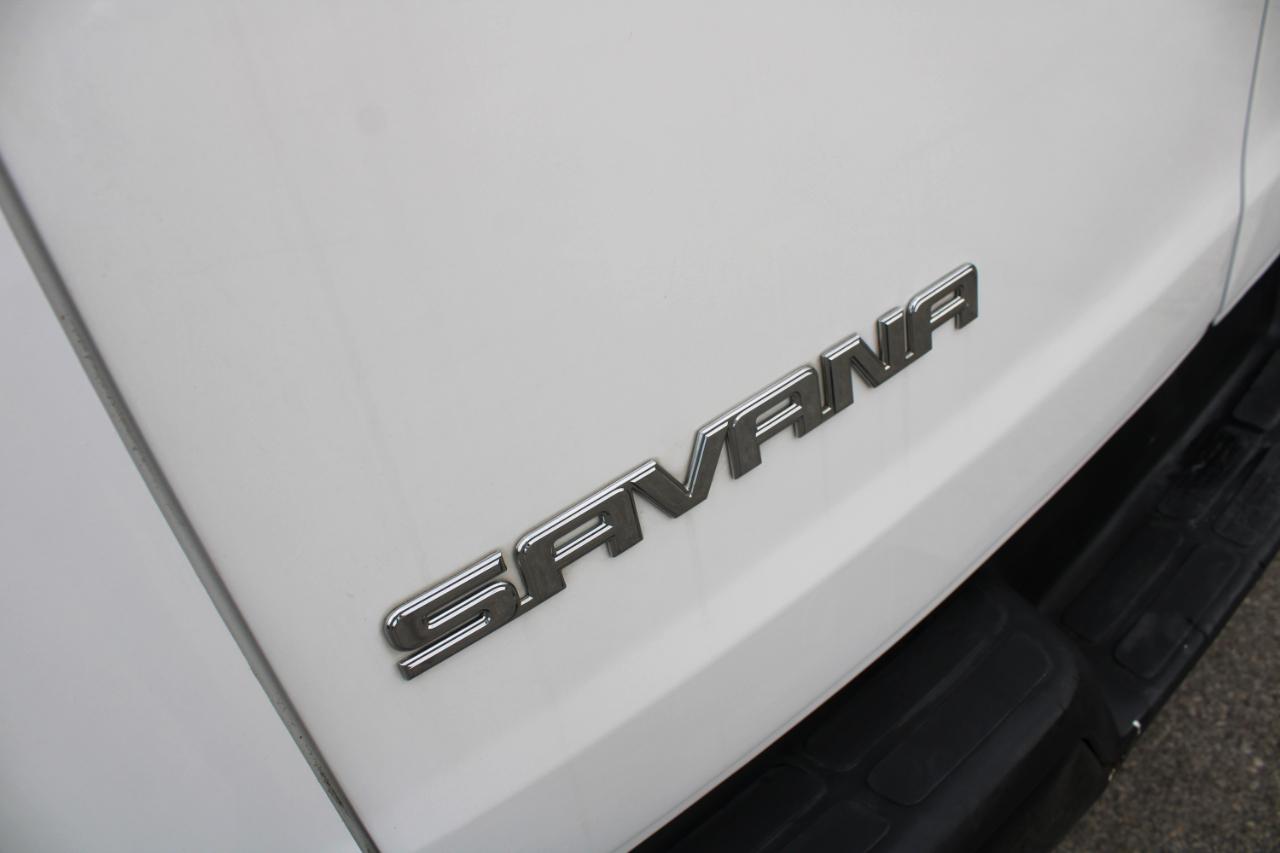 Chevrolet Express Cargo Van RWD 2500 135" 2008