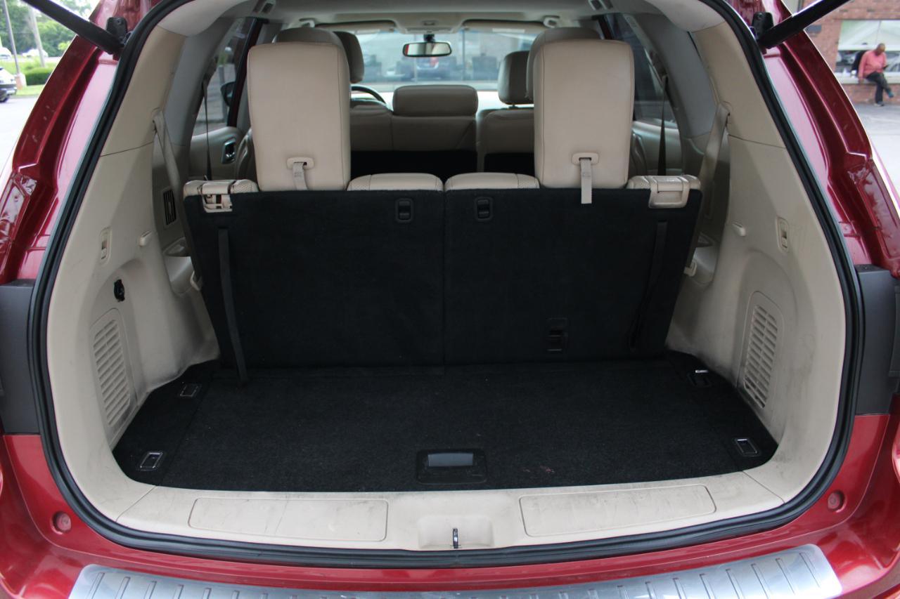 Nissan Pathfinder 4x4 Platinum 2017
