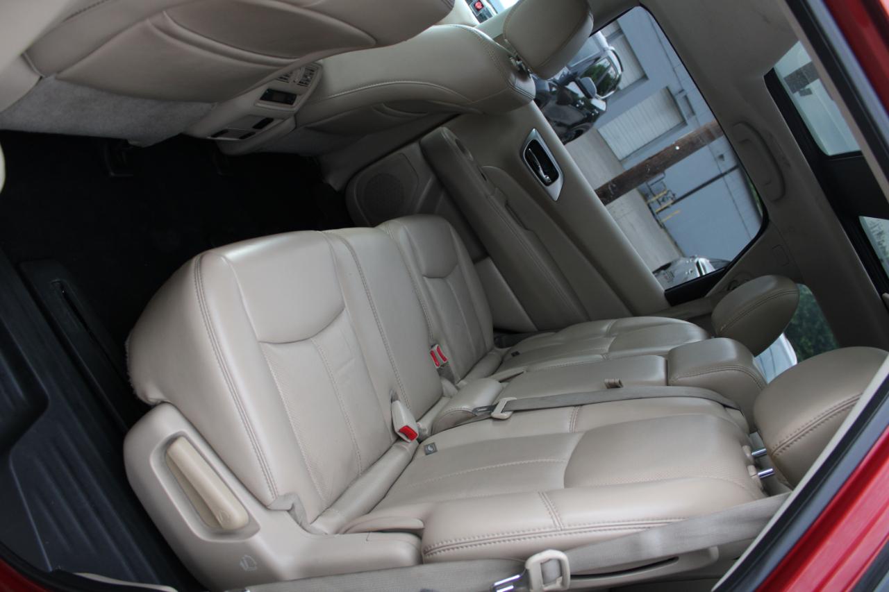 Nissan Pathfinder 4x4 Platinum 2017