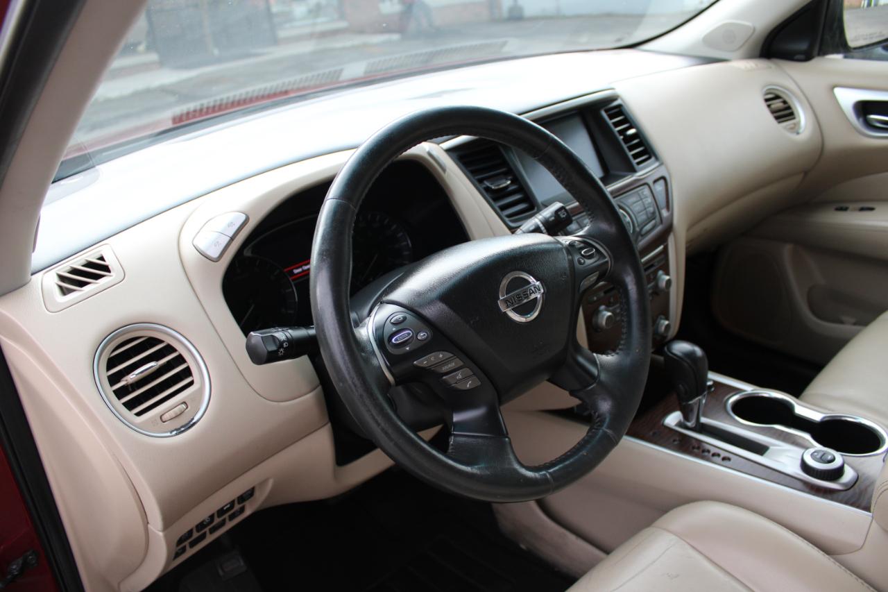 Nissan Pathfinder 4x4 Platinum 2017