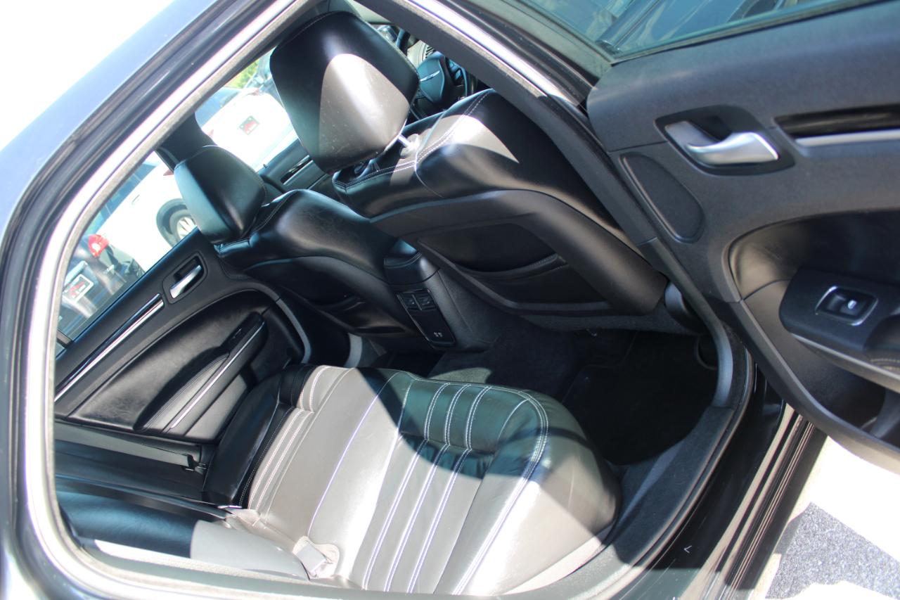 Chrysler 300 300S AWD 2018