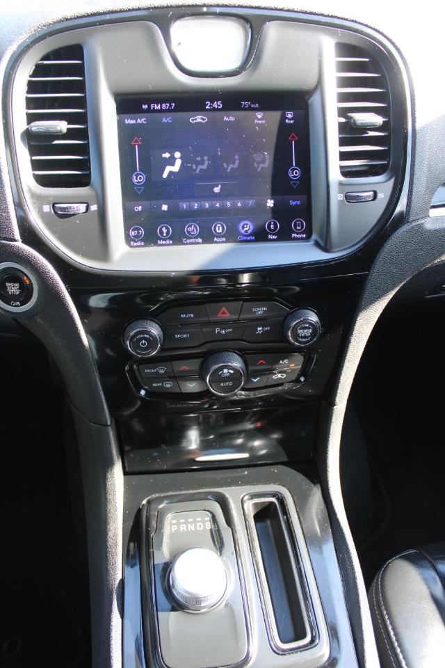Chrysler 300 300S AWD 2018