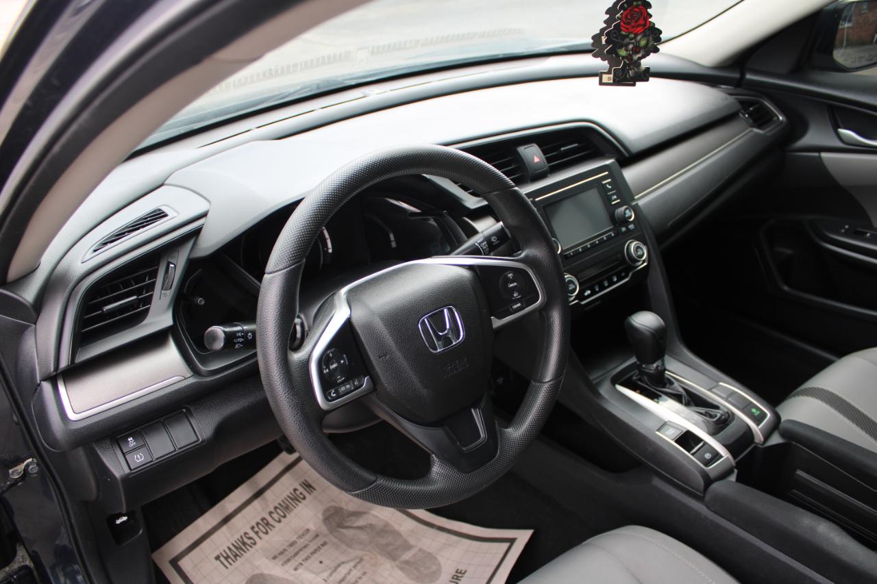 Honda Civic Sedan LX CVT 2017
