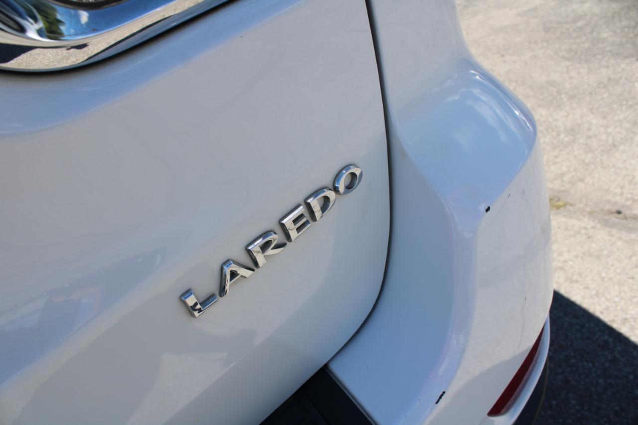 Jeep Grand Cherokee 4WD 4dr Laredo 2015