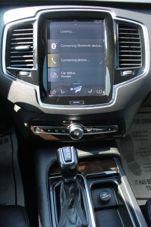 Volvo XC90 T6 AWD 7-Passenger Momentum 2017