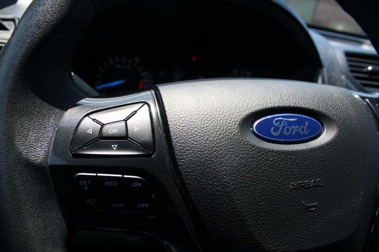 Ford Explorer Base 4WD 2018