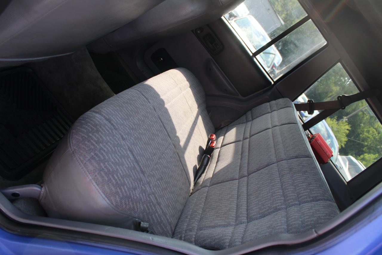 Jeep Cherokee 4dr Sport 4WD 1997