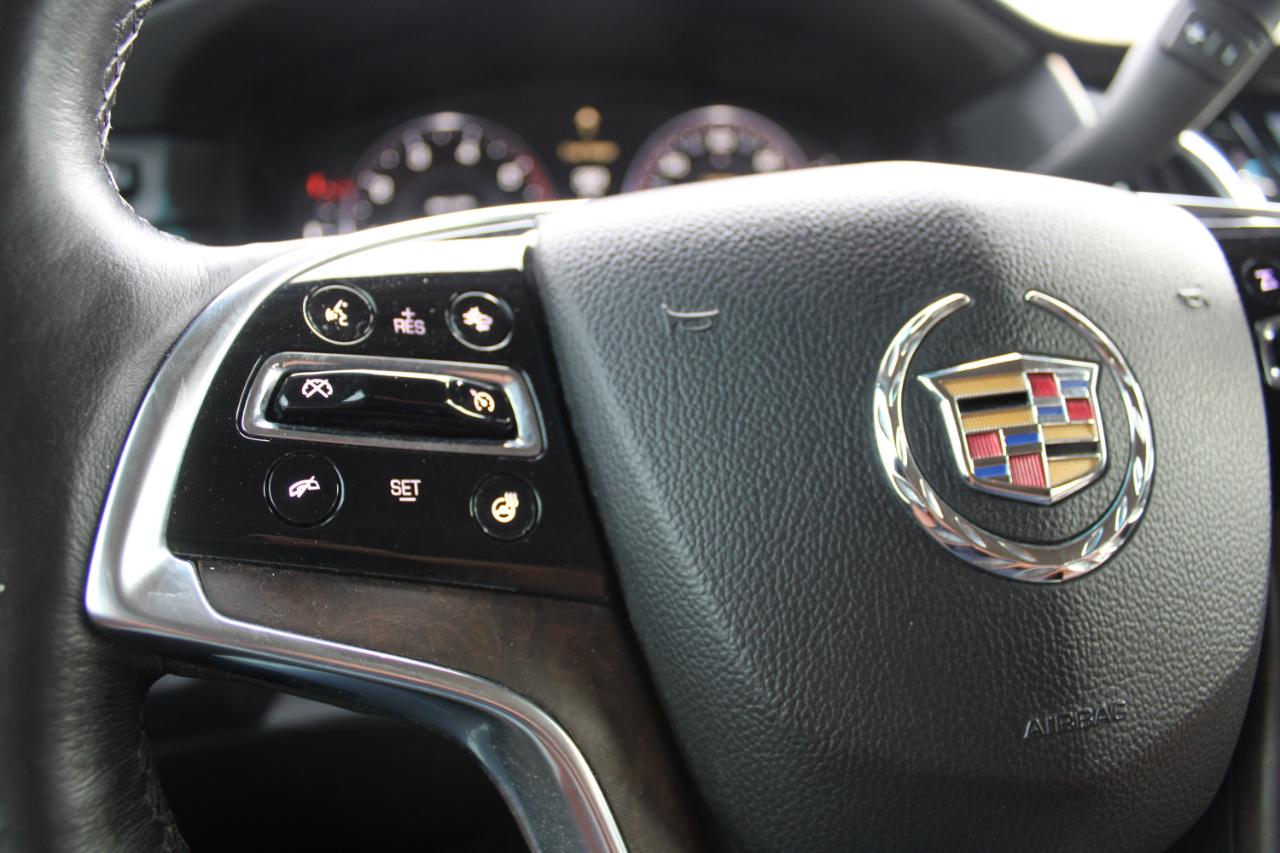Cadillac Escalade ESV 4WD 4dr Luxury 2015