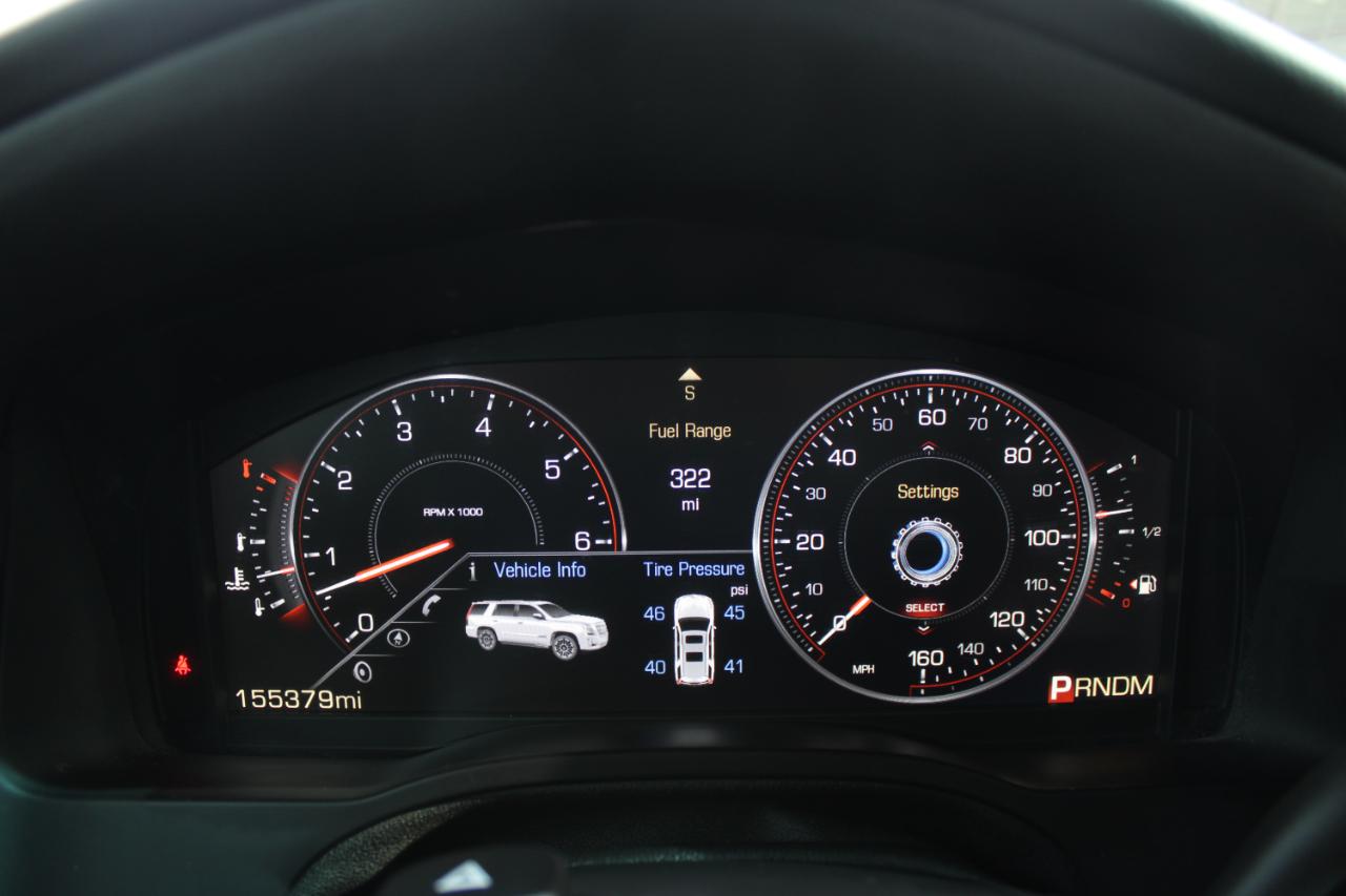 Cadillac Escalade ESV 4WD 4dr Luxury 2015