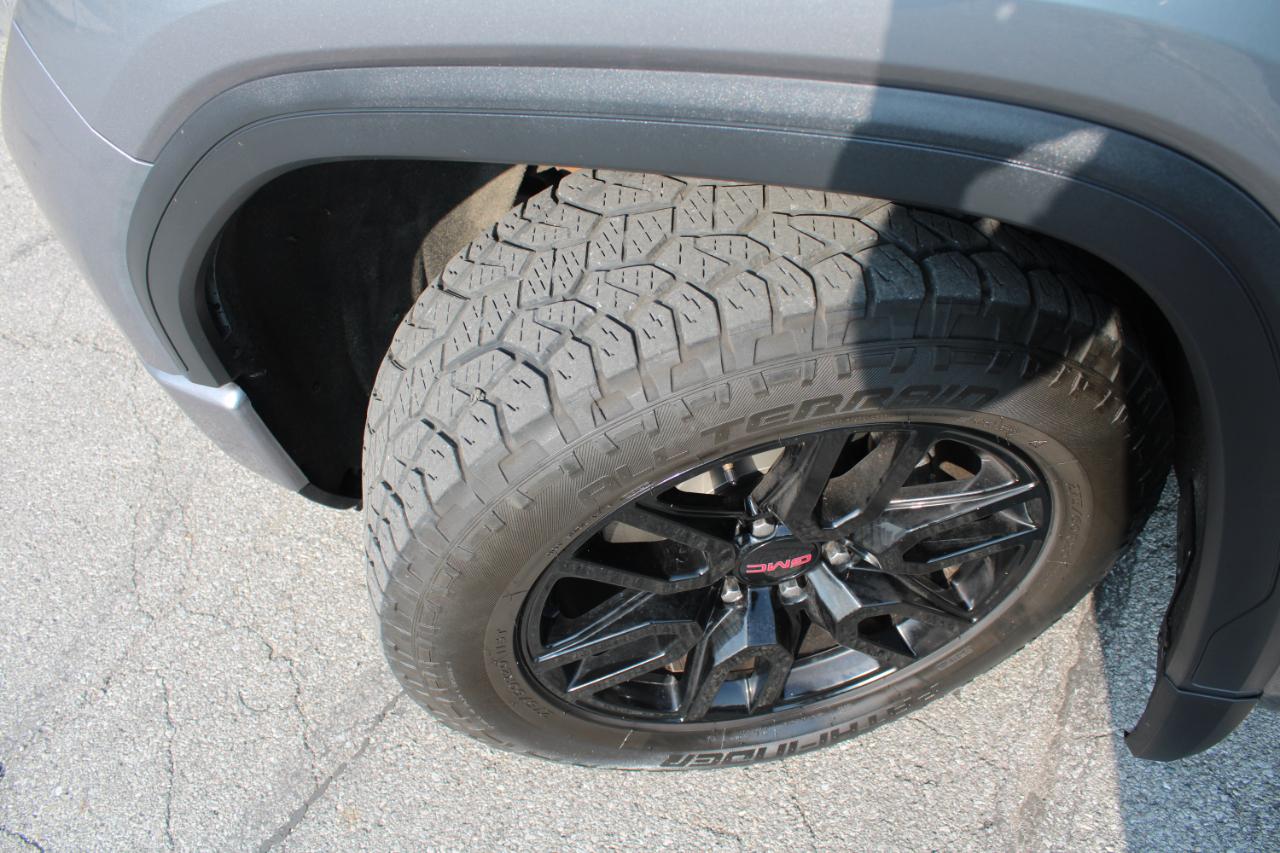 GMC Sierra 1500 4WD Crew Cab 147" Elevation 2020