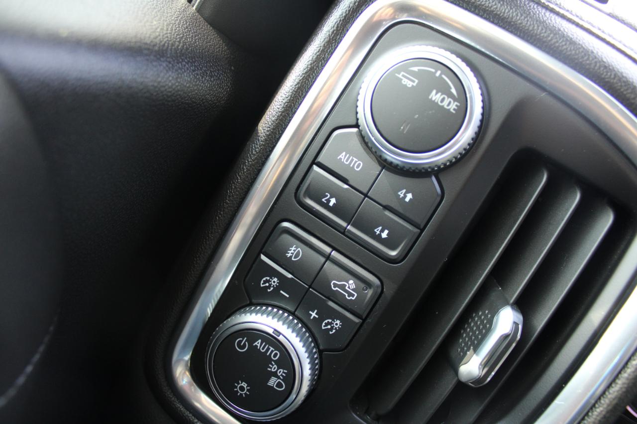 GMC Sierra 1500 4WD Crew Cab 147" Elevation 2020