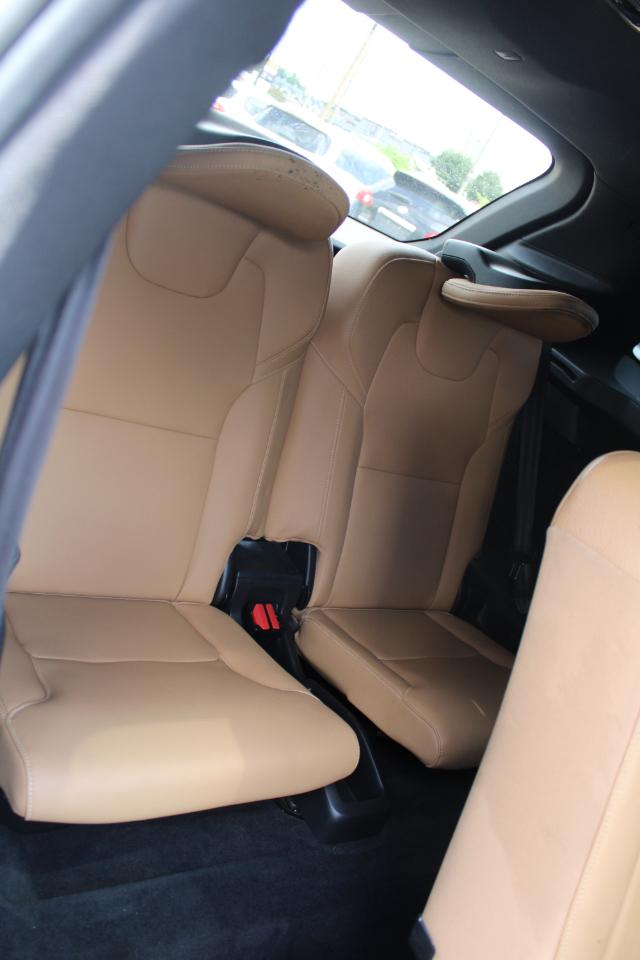 Volvo XC90 T6 AWD 7-Passenger Momentum 2018