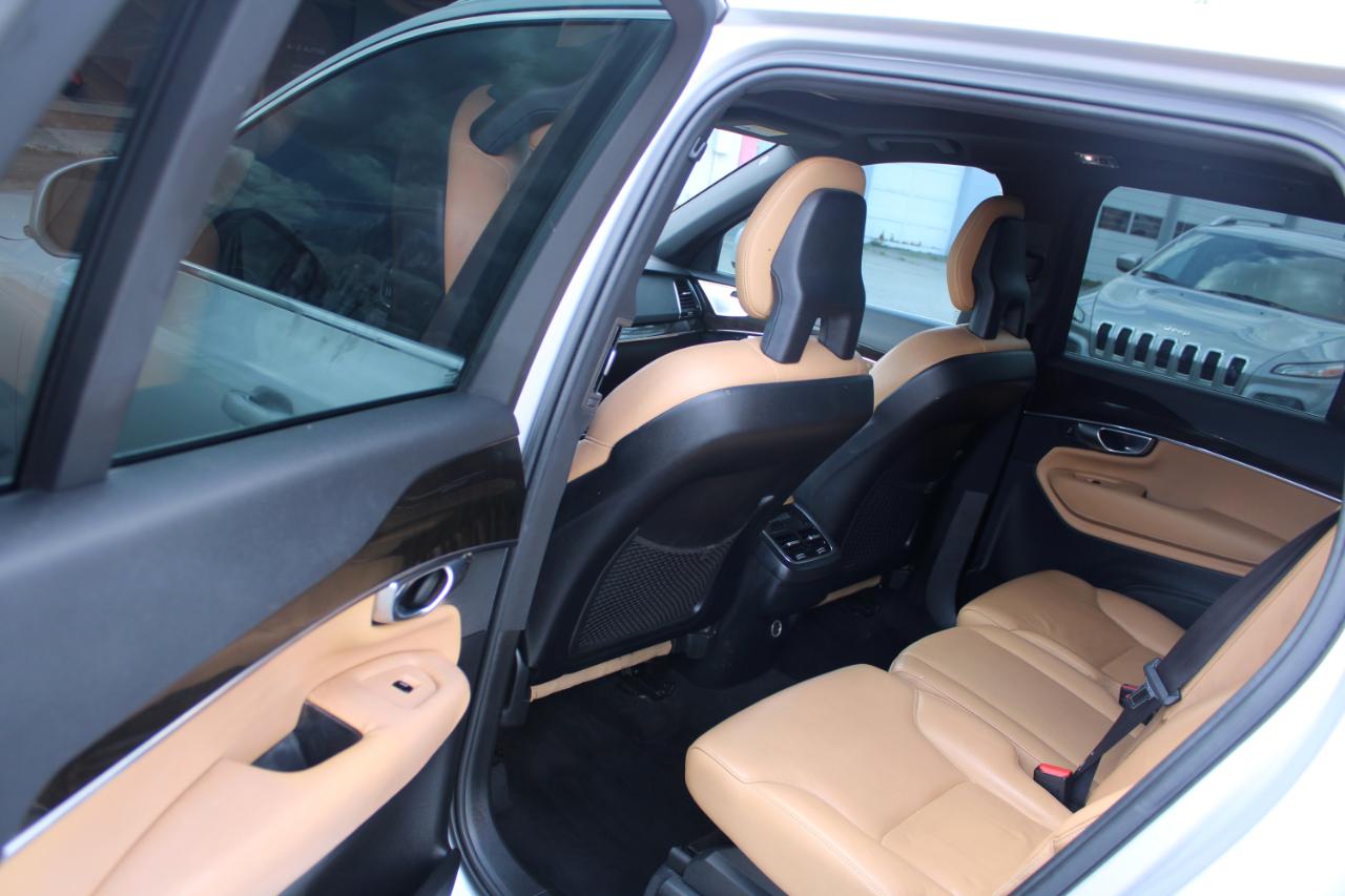 Volvo XC90 T6 AWD 7-Passenger Momentum 2018