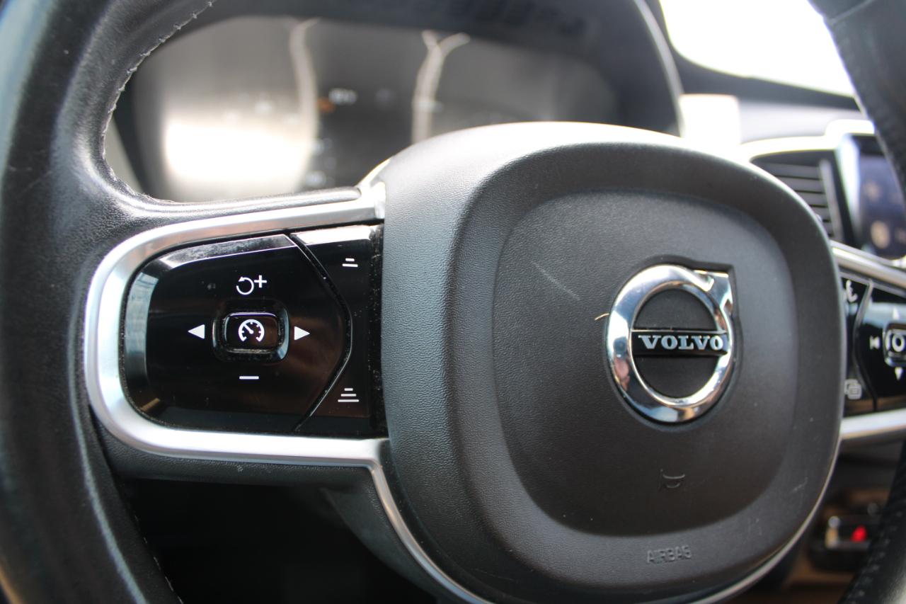Volvo XC90 T6 AWD 7-Passenger Momentum 2018