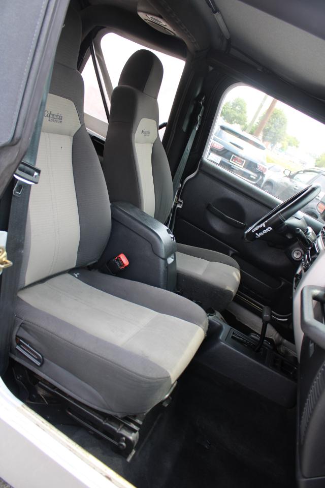 Jeep Wrangler 2dr X 2004